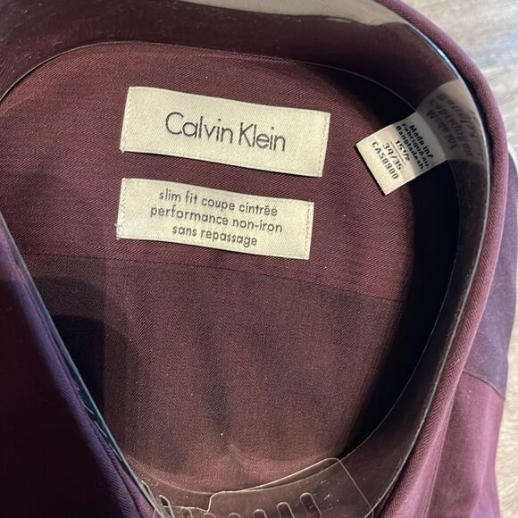 Calvin Klein Slim Fit Performance Dress Shirt-RUBY-15.5-34/35 - Picture 3 of 4